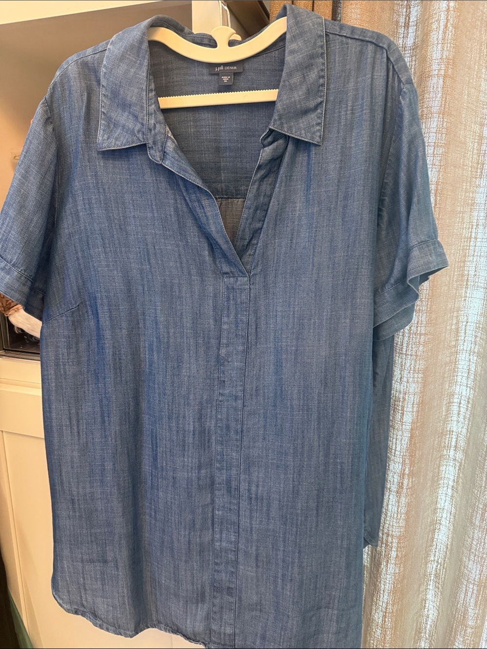 J. Jill Blue Short-Sleeve Chambray Button-Front Shirt